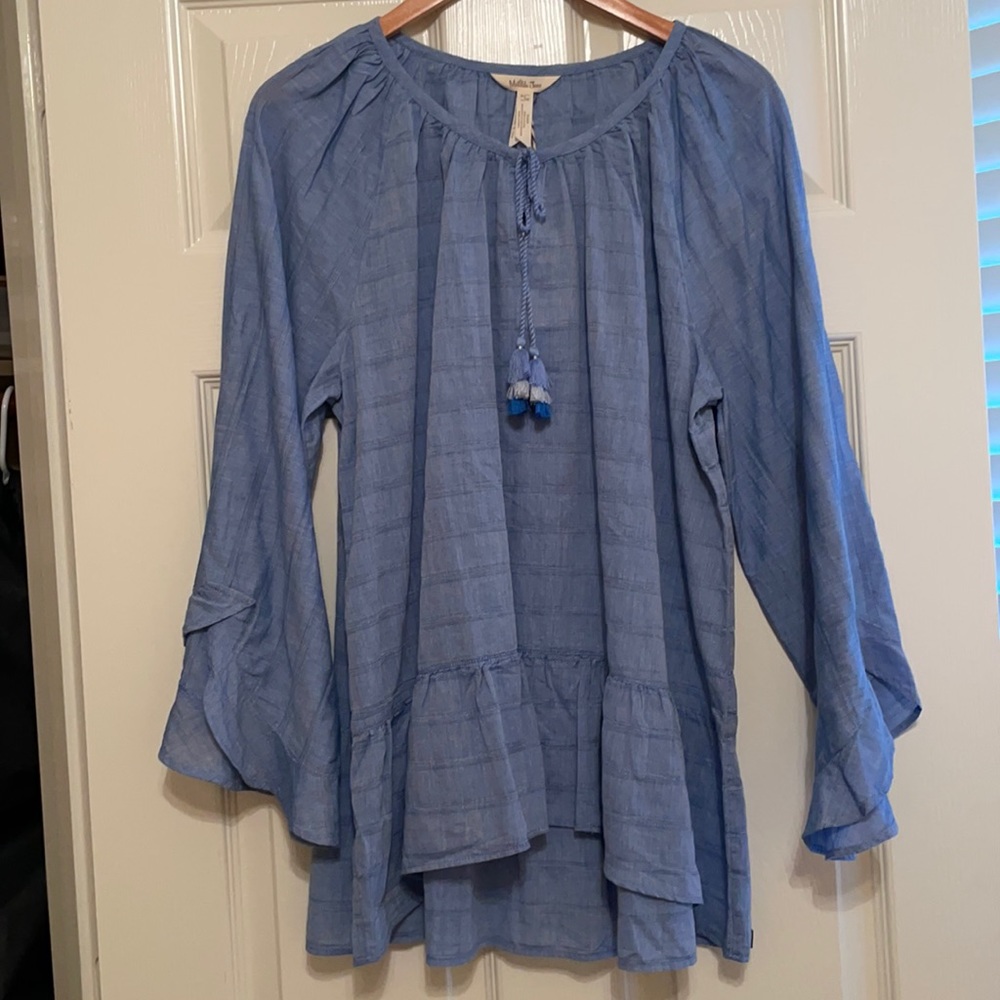NWT Pretty Thing Blouse